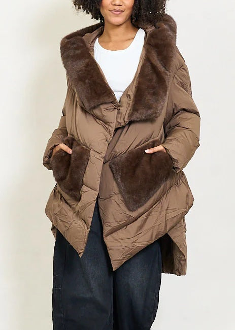 Women's beige down jacket with faux fur collar and contrasting pockets