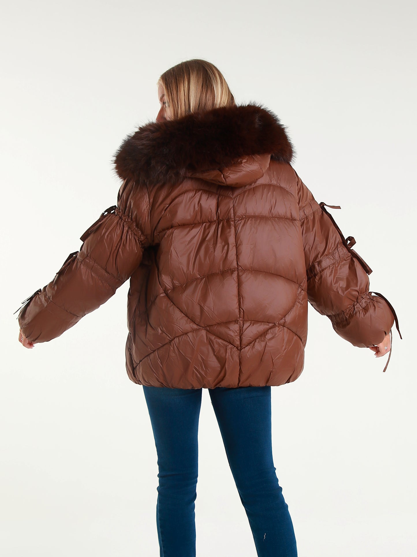 Women's down jacket with maxi faux fur hood