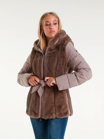 Giacca Imbottita con Cappuccio in Pelliccia Sintetica  Cintura in Vita Stile Elegante Invernale per Donna