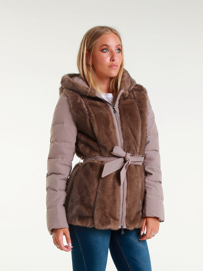 Giacca Imbottita con Cappuccio in Pelliccia Sintetica  Cintura in Vita Stile Elegante Invernale per Donna