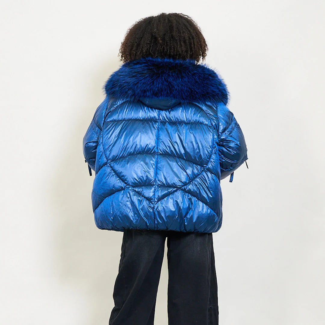 Women's down jacket with maxi faux fur hood