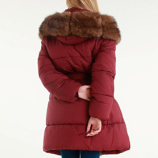 Piumino Lungo con Cappuccio in Pelliccia Sintetica Elegante con Cintura per un Look Stiloso e Versatile per Inverno Comfort e Stile