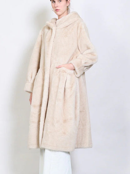 Long Faux Fur Coat with Hood – Warm and Elegant