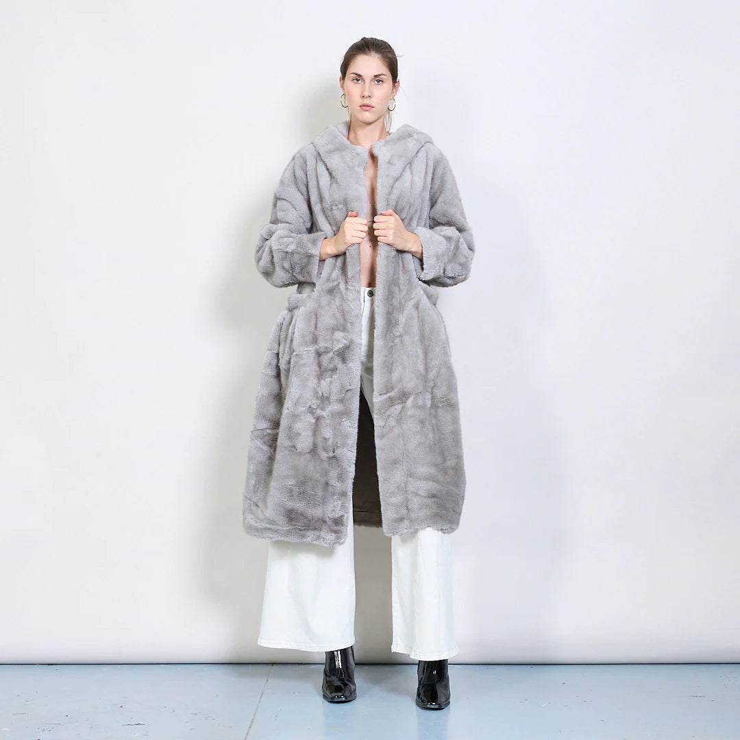 Long Faux Fur Coat with Hood – Warm and Elegant