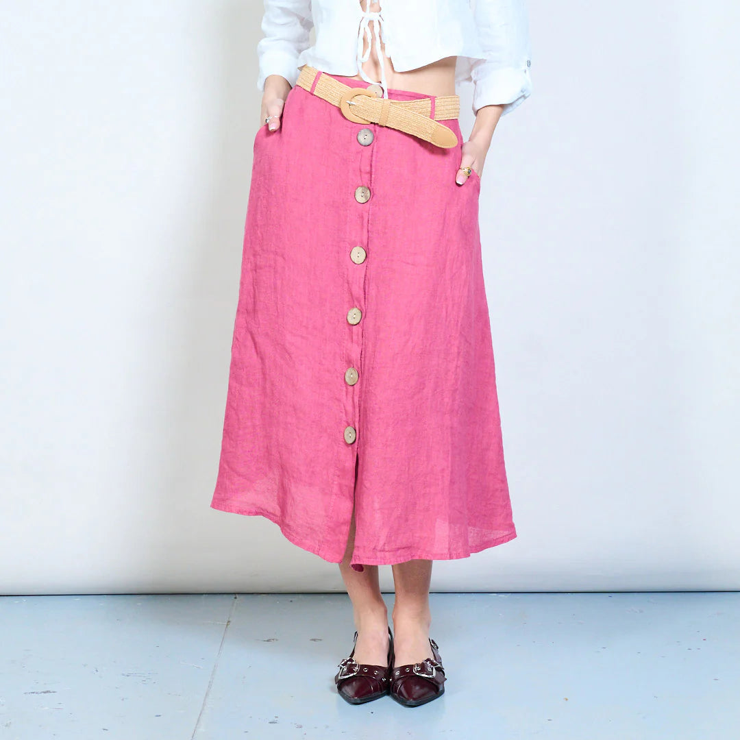 Gonna midi con bottoni frontali e linea svasata