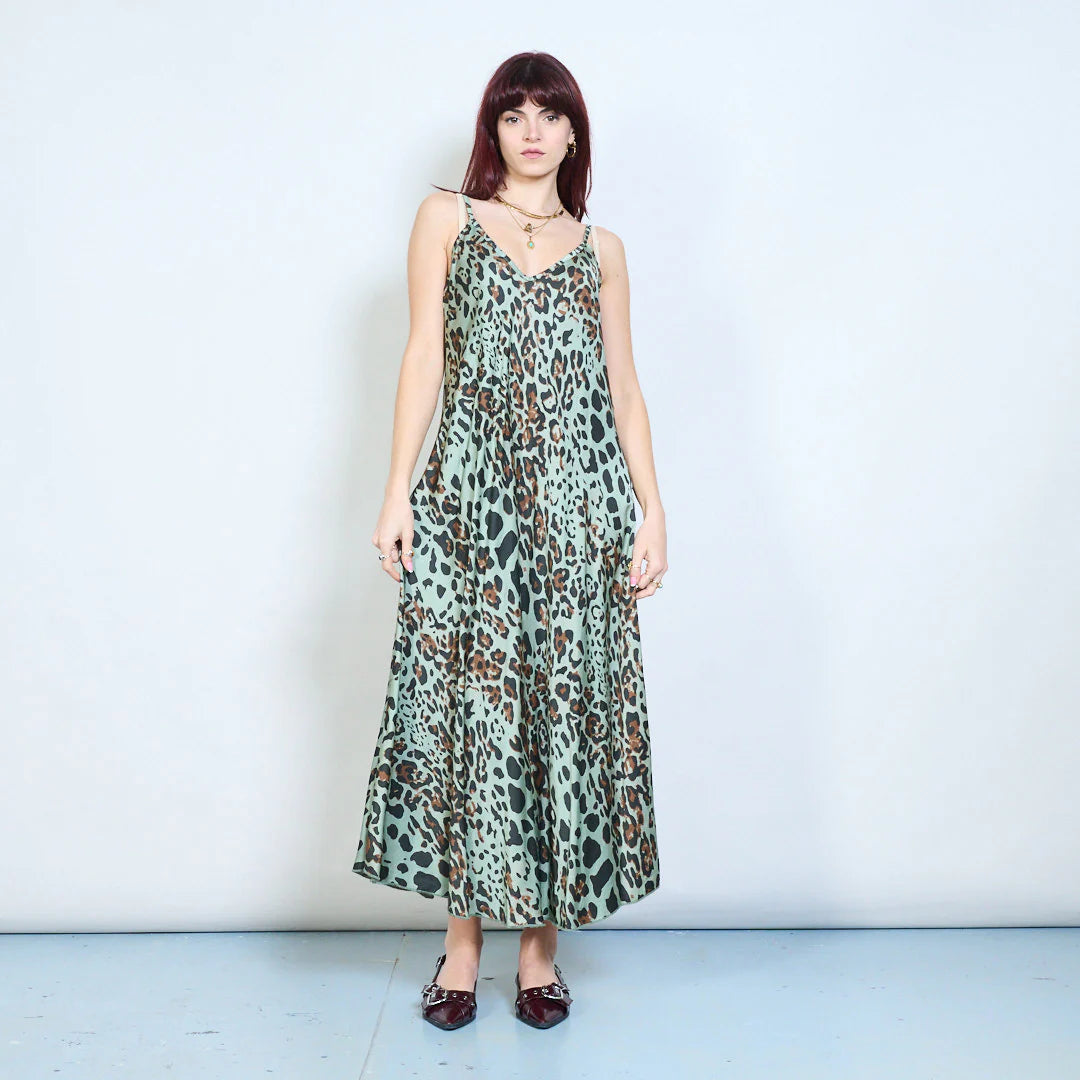 Abito lungo con spalline sottili e stampa animalier
