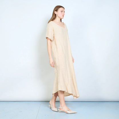 Abito lungo donna ampio con scollo rifinito e maniche corte