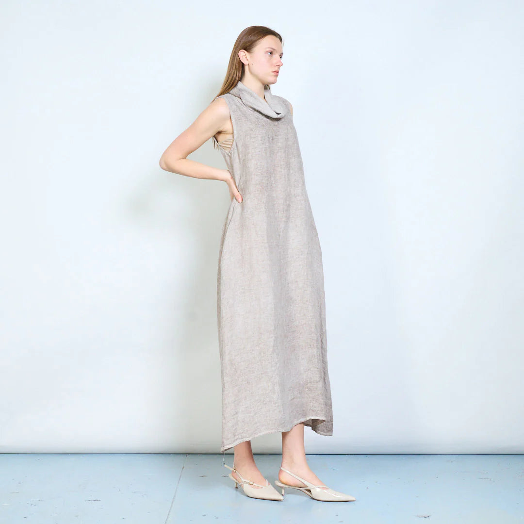 Abito lungo donna senza maniche con collo morbido