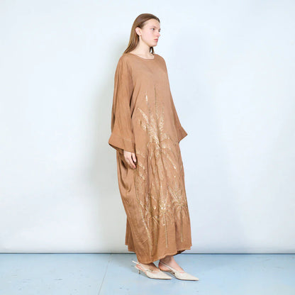 Abito lungo donna con ricami decorativi e maniche ampie