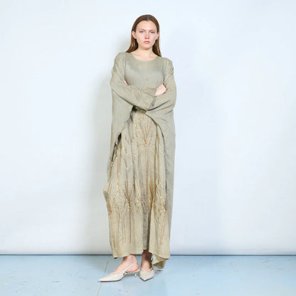 Abito lungo donna con ricami decorativi e maniche ampie