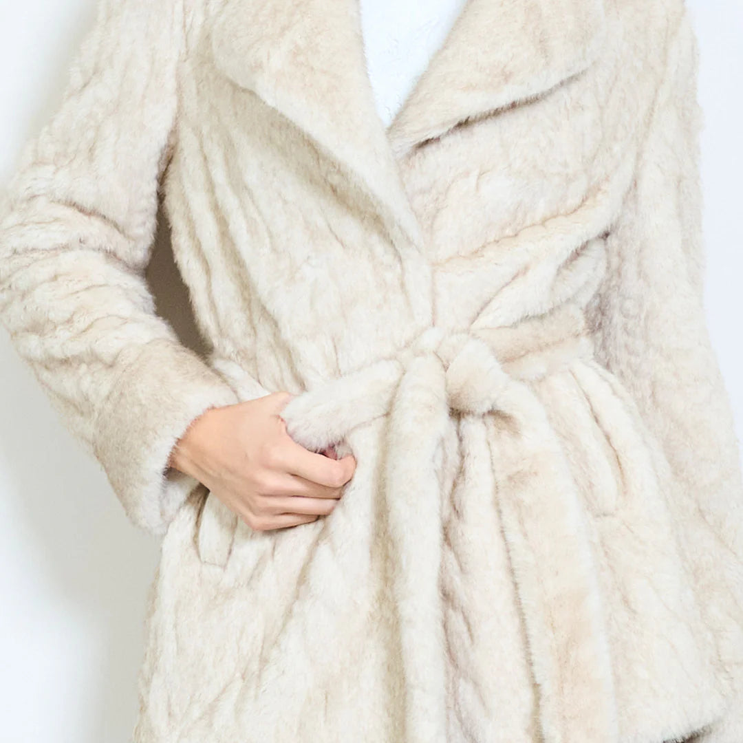 Women's Short Faux Fur Coat with Belt – Sunnyday