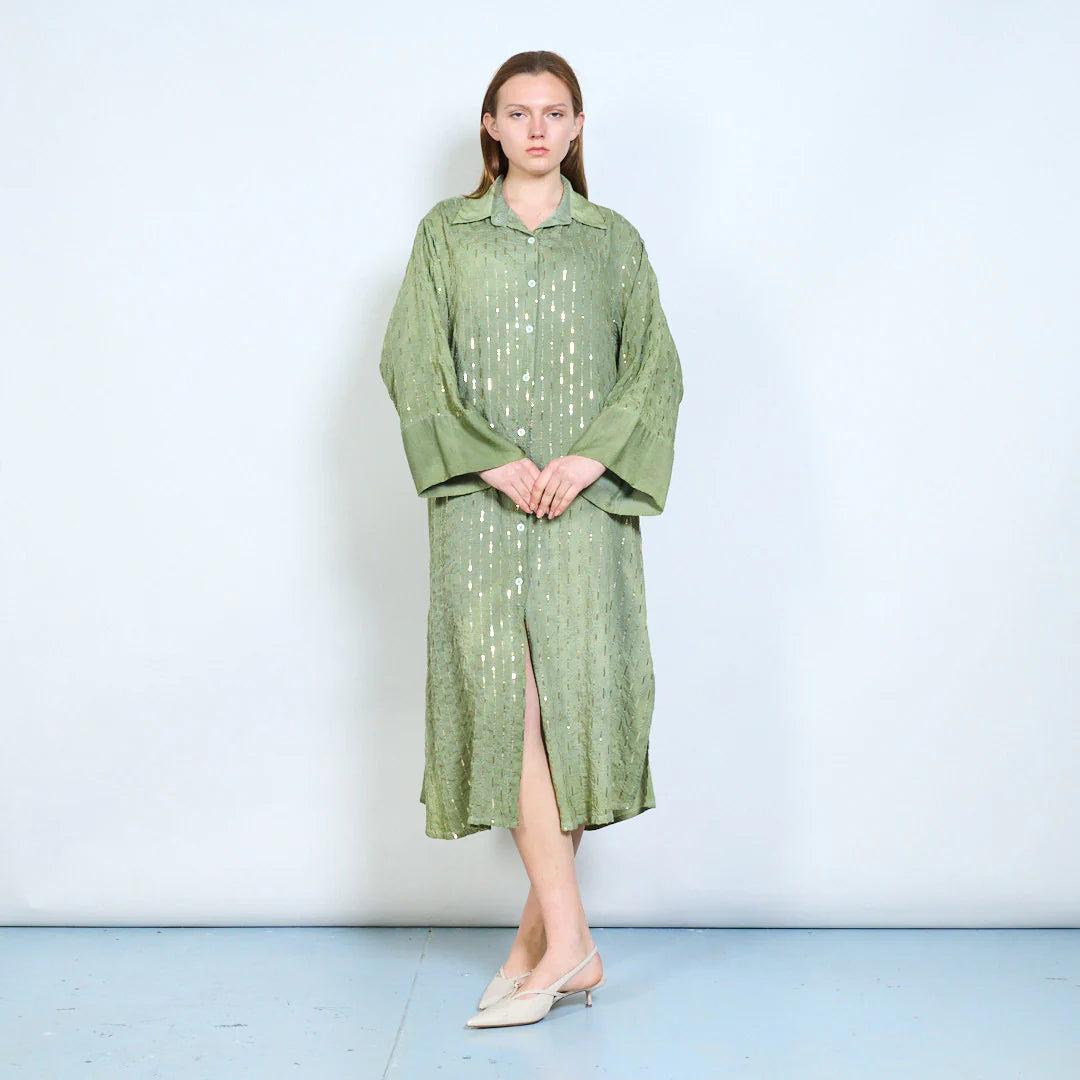 Abito chemisier midi con ricami decorativi e maniche ampie