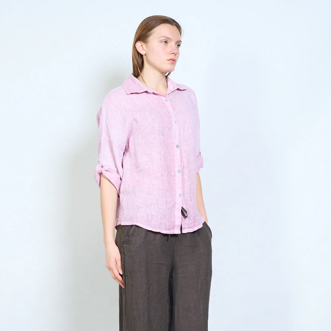 Camicia donna in lino con maniche arrotolabili e linea morbida