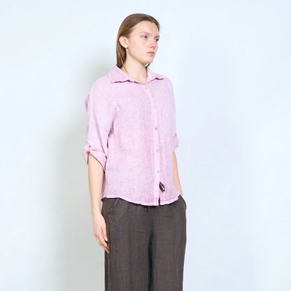 Camicia donna in lino con maniche arrotolabili e linea morbida