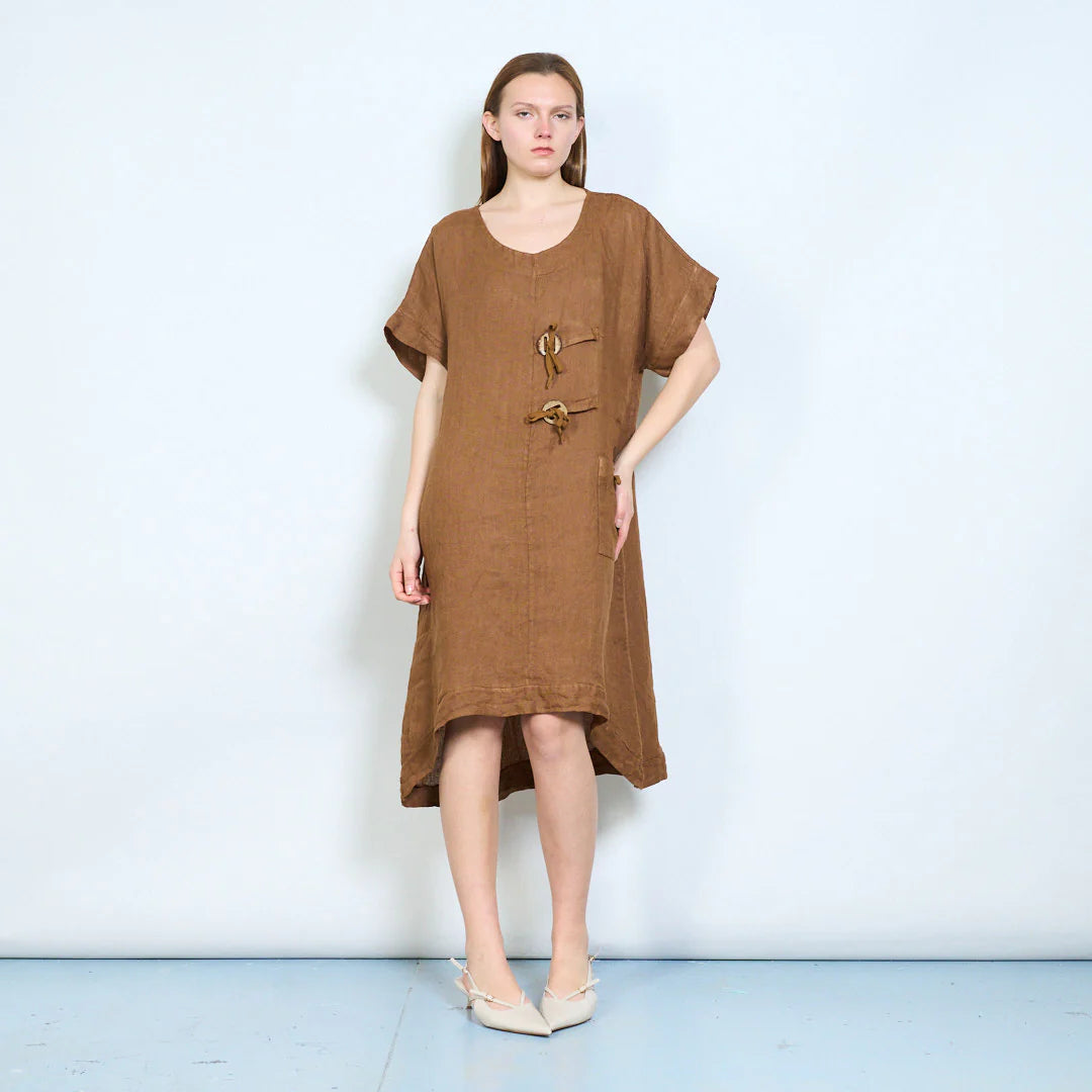 Abito donna ampio con laccetti decorativi e tasca