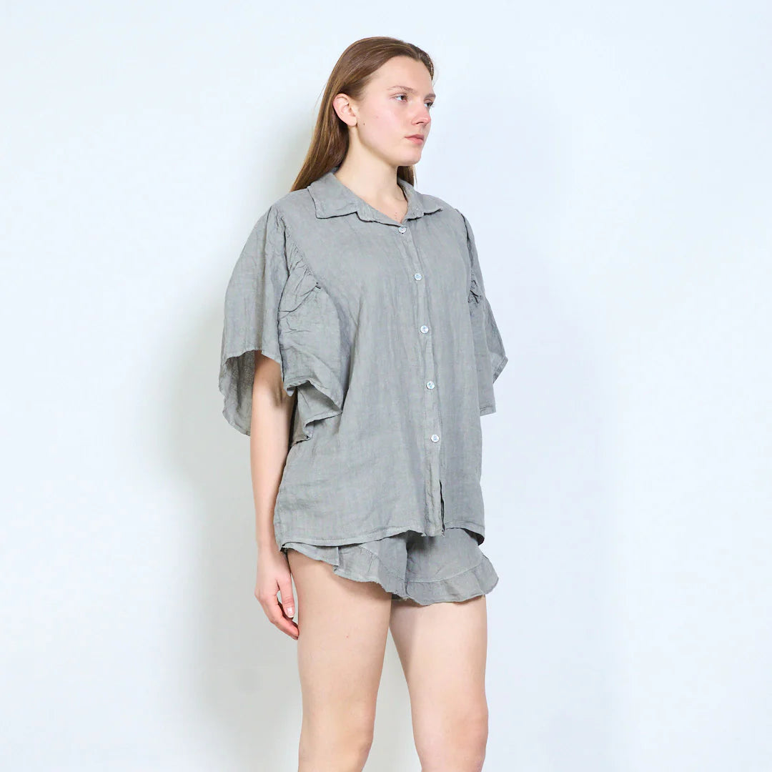 Camicia donna in lino con maniche ampie e taglio morbido